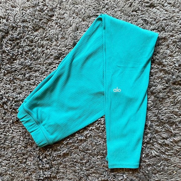 ALO Yoga Pants - Alo Yoga Ribbed High Waist 7/8 Blissful Legging in Teal